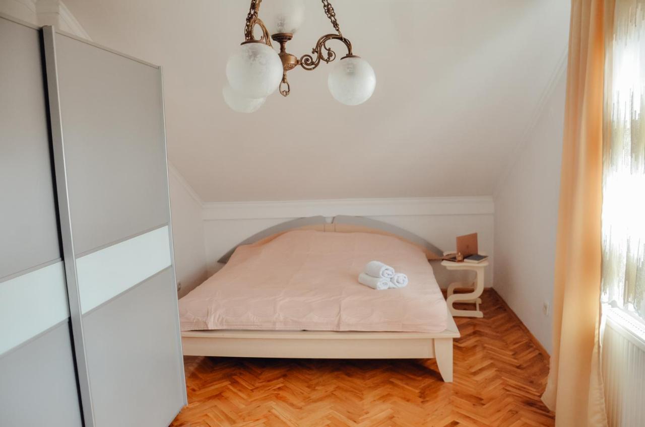 Vila Petunija Sjenica Buitenkant foto